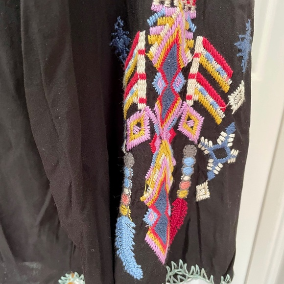 Heavily Embroidered 100% Rayon Black Tunic Top Size XXL - Picture 7 of 13